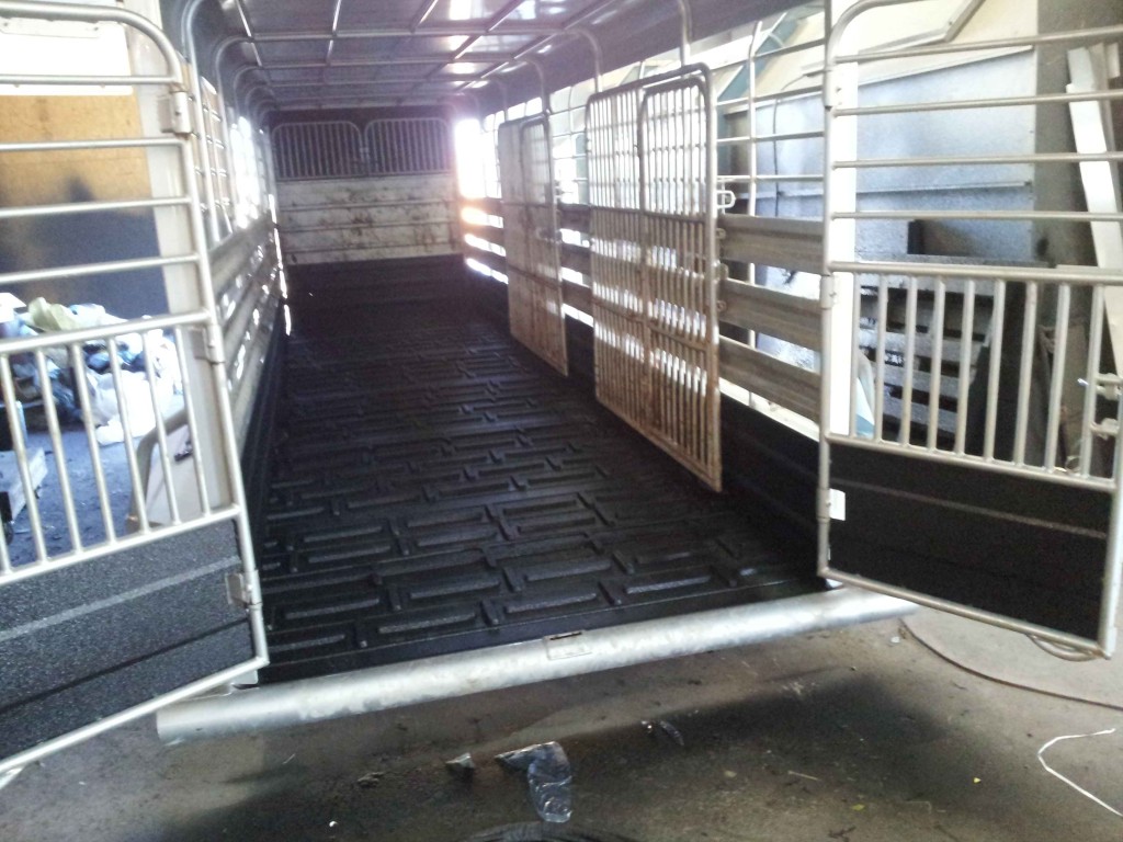 Livestock trailer coated with Evotech 1000