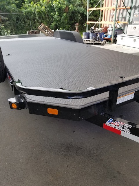 Flatbed trailer coated with Evotech 1000 spray-in bedliner and Protech 7072 topcoat